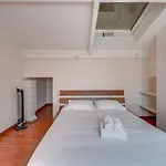Spacious, Quiet Flat In The Heart Of アパート *