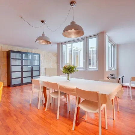 Spacious, Quiet Flat In The Heart Of *