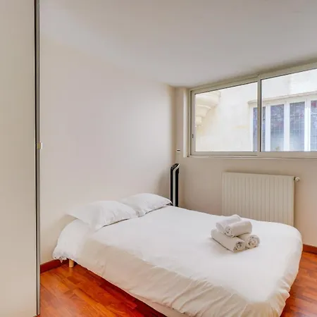 Spacious, Quiet Flat In The Heart Of Apartment