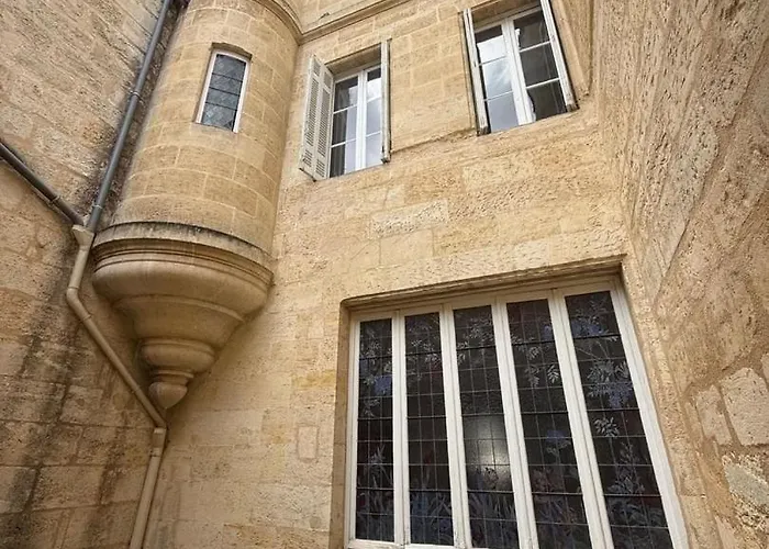 Appartement Spacious, Quiet Flat In The Heart Of Bordeaux