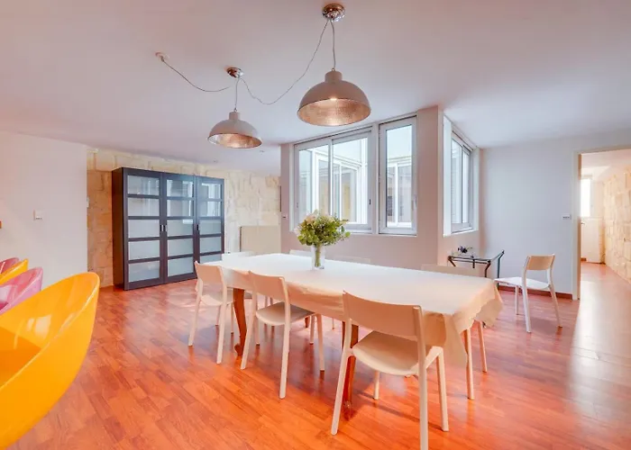 Spacious, Quiet Flat In The Heart Of *