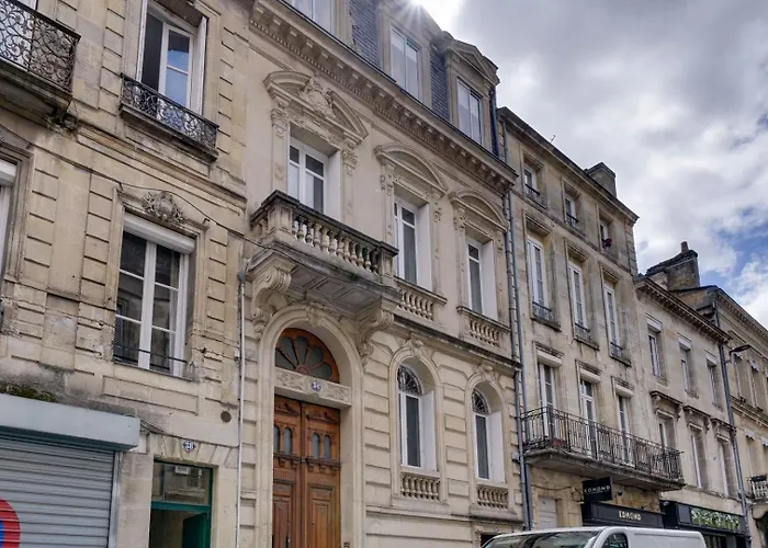 Appartement Spacious, Quiet Flat In The Heart Of *