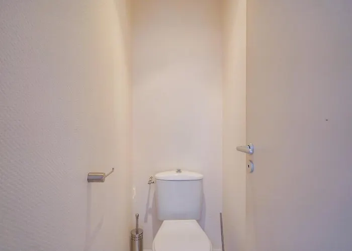 Lejlighed Spacious, Quiet Flat In The Heart Of *